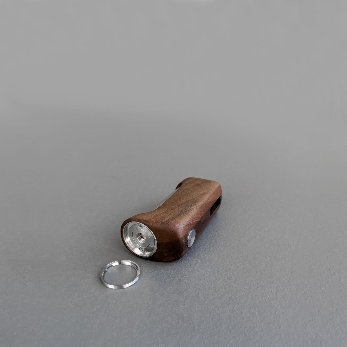 Limelight Freehand M Mod Akkuträger Kompakt Ergonomisch